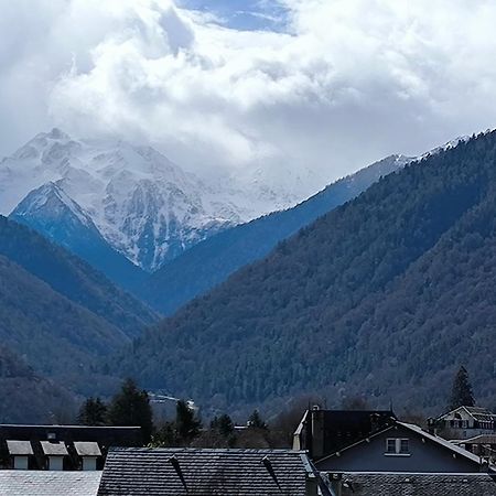 Appartement Vert Tendre Face A La Montagne Bagnères-de-Luchon Exterior foto